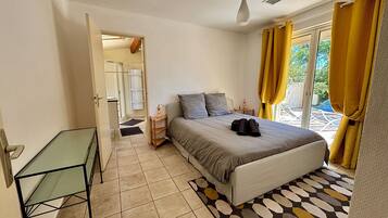 3 chambres, fer et planche Ă repasser, lit parapluie, Wi-Fi