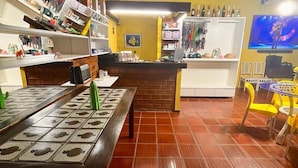 Tägliches inbegriffenes kontinentales Frühstück