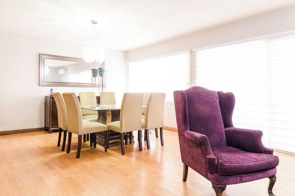 Executive Apartment, 3 Bedrooms | Living area | 40-inch plasma TV with cable channels - New Cozy San Pedro Home Patio Work Area (San Pedro Garza García)