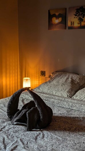 1 soverom, strykejern/-brett, wi-fi og sengetøy