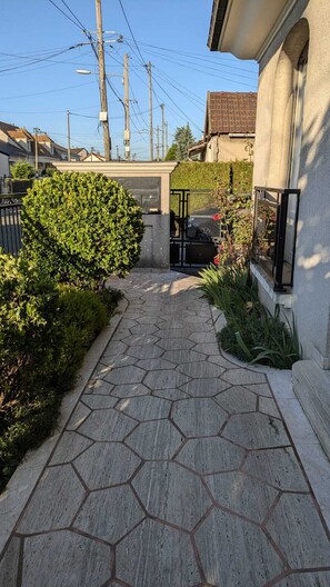 Property grounds - Évasion - Orly à 12 Minutes de Paris. Bel Appartement au Cœur de Orly (Paray-Vieille-Poste)