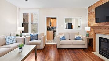 Televisor i llar de foc