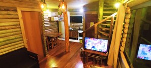 Interior - Cabana Americana Estilo Diferenciado e Aconchegante (Imaruí)