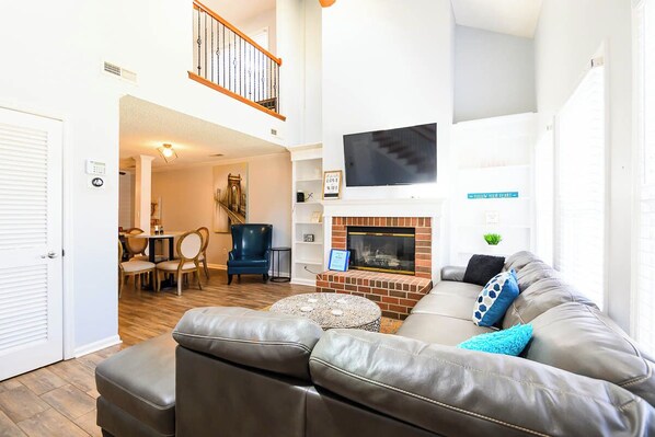 Smart TV - "Suite 100" is a Cozy 3-bedroom townhome in charming Madison AL "100% Like Home" (Madison)