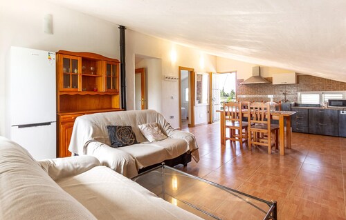Nice home in Murcia with swimming pool