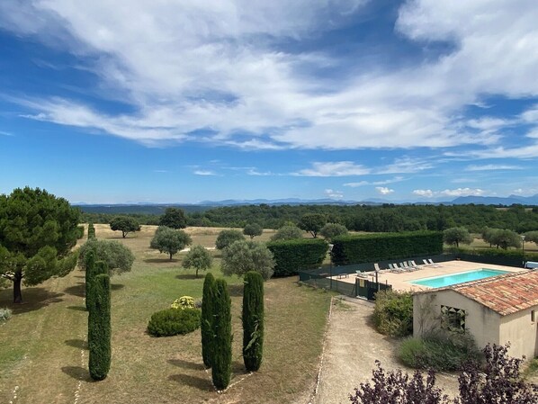 Pool - 04B2 : Beautiful studio in a mas provençal - pool (Brunet)