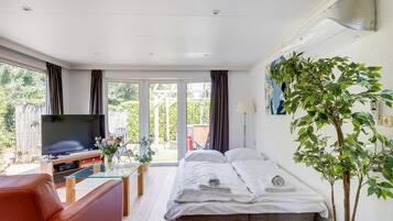 2 slaapkamers, een bureau, wifi, beddengoed