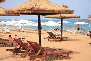 Beach - Villa Poesia, Harmony Hills Residence (Balchik)