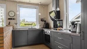 Uklassifisert bilde, 3 av 18, knapp