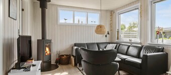 Stunning home in Broager with WiFi