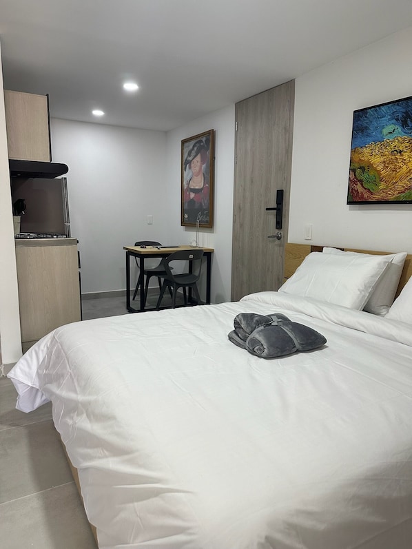 1 soverom, strykejern/-brett, wi-fi og sengetøy