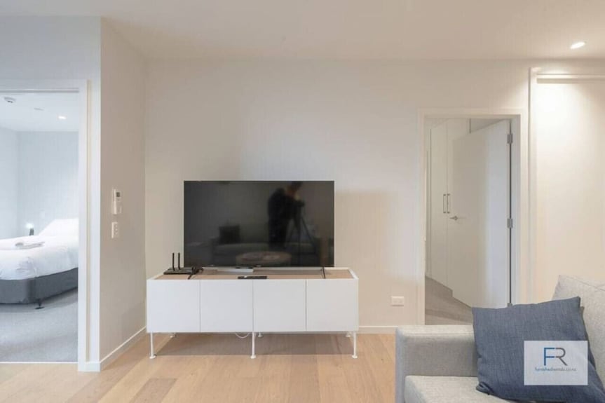 Beautiful Garden Apartment| By Furnished Rentals - Auckland