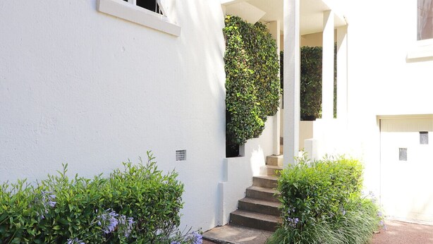 Property grounds - Spacious Mt Eden Apartment|by Furnished Rentals (Auckland)