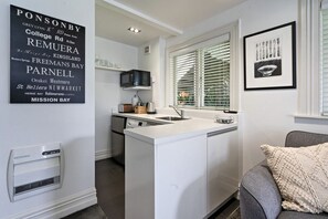 Kitchenette - Delightful Freemans Bay Home|by Furnished Rentals (Auckland)
