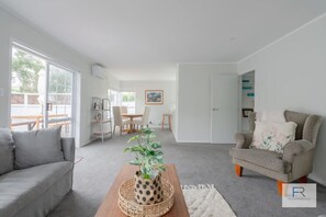 TV - Cosy Bayswater House|by Furnished Rentals (Auckland)