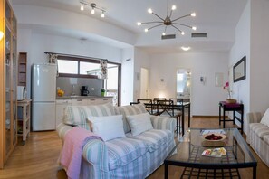 Living area - DescubreHome Postigo, Inner Patio (Sevilla)