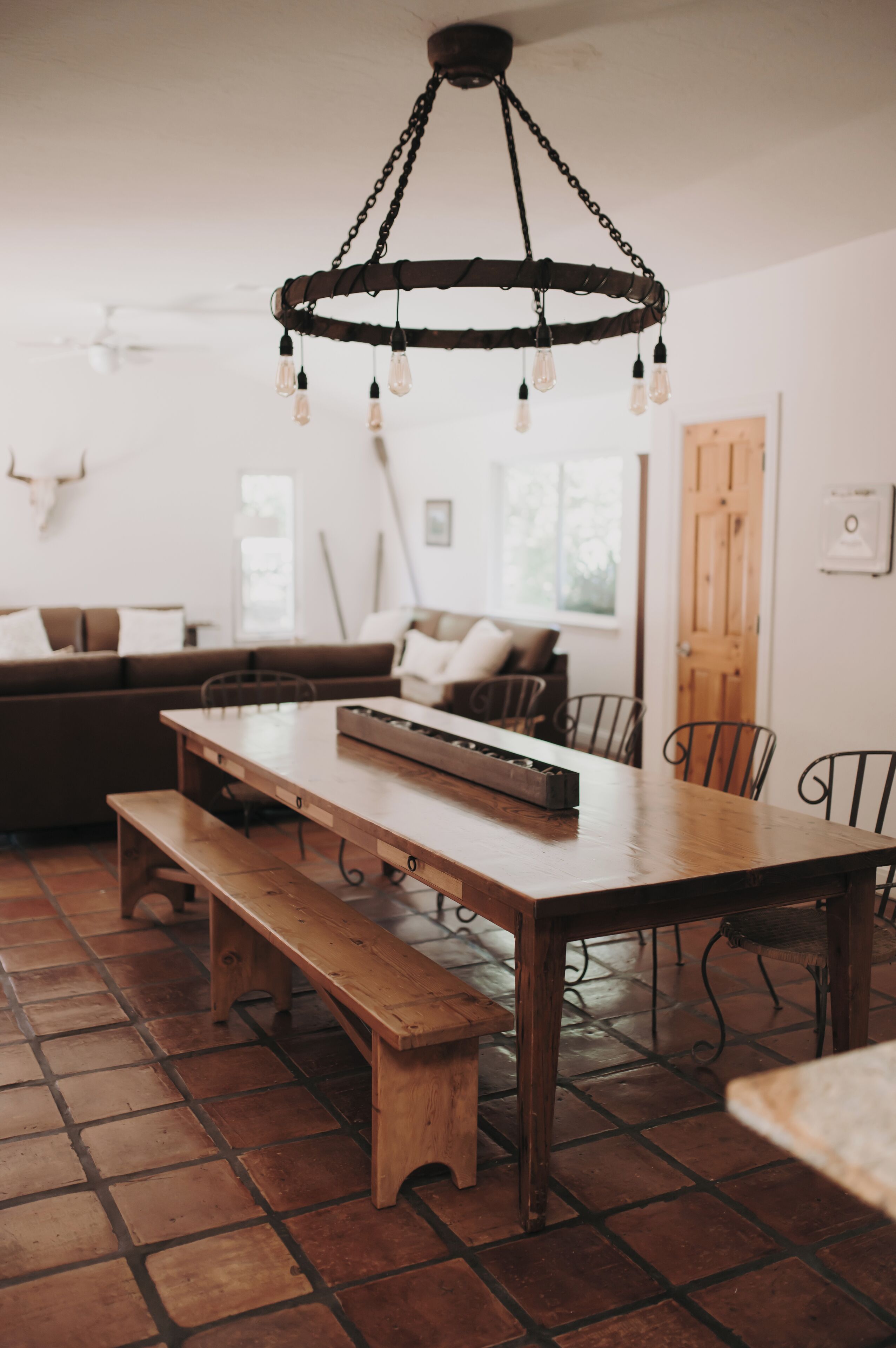 المنشأة من الداخل