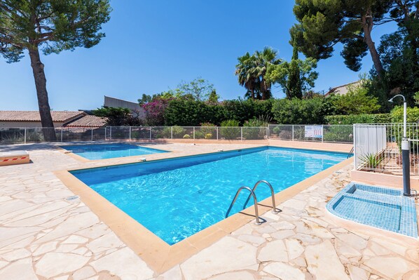 Pool - Appartement Vistamare - Welkeys (Bandol)