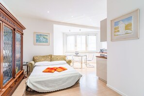 1 chambre, fer et planche à repasser, Wi-Fi, draps fournis
