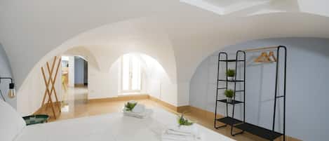 1 chambre, fer et planche Ă repasser, Wi-Fi, draps fournis