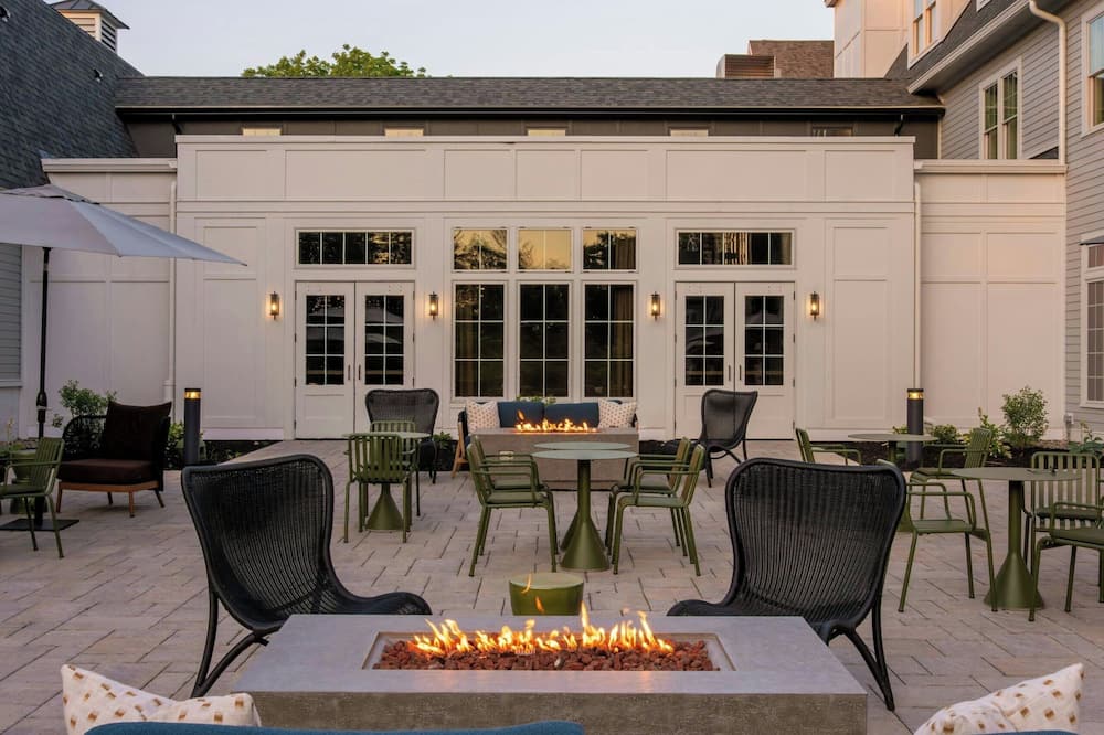 Brookmere Saratoga, a Tribute Portfolio Hotel