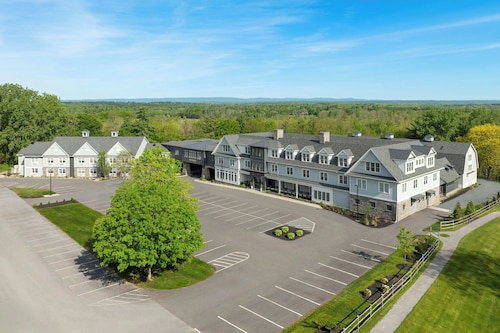 Brookmere Saratoga, a Tribute Portfolio Hotel