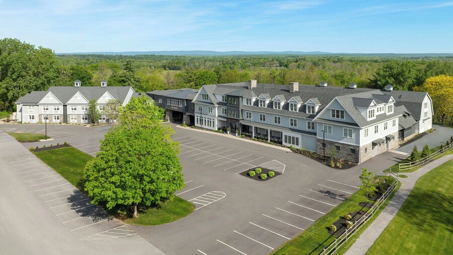 Brookmere Saratoga, a Tribute Portfolio Hotel