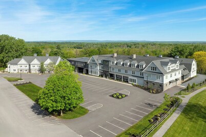 Brookmere Saratoga, a Tribute Portfolio Hotel