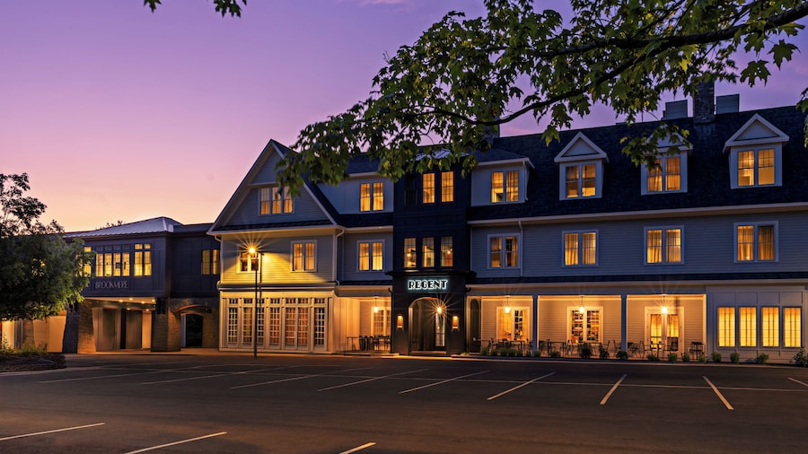 Hotel Brookmere & Arbor Spa