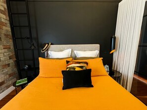 1 bedroom, iron/ironing board, WiFi