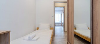 Zawodzie 3-Bedroom Apartment