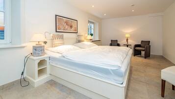4 Schlafzimmer, Bügeleisen/Bügelbrett, WLAN, Bettwäsche