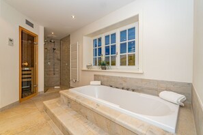 Shower, hair dryer, towels - Hüs bi Koog 1 - Vacation under thatch for up to 5 people. (Sylt)