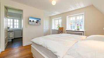 4 Schlafzimmer, Bügeleisen/Bügelbrett, WLAN, Bettwäsche