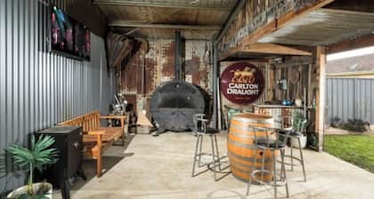 Home in Kyabram WIFI - pets friendly