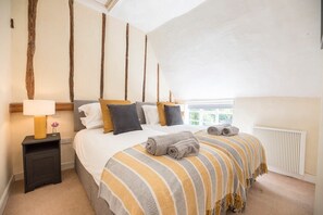 3 quartos, Wi-Fi, roupa de cama