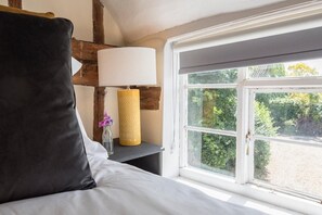 3 makuuhuonetta, Wi-Fi, vuodevaatteet