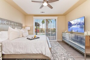 6 bedrooms, WiFi, bed sheets