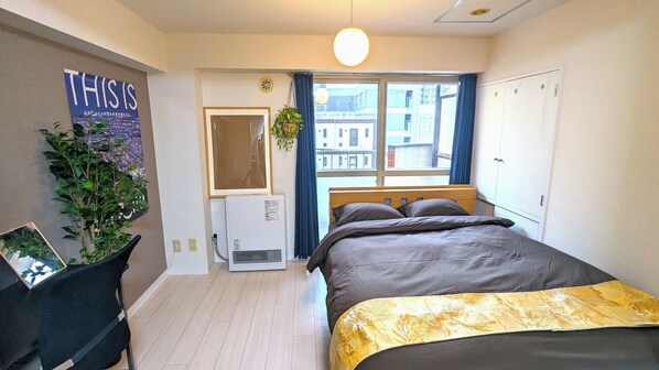 1 bedroom, desk, free WiFi, bed sheets