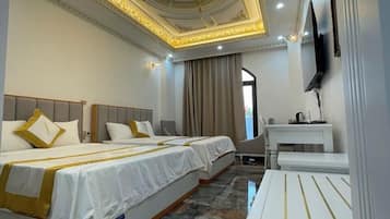 Luxury Double Room, Balcony, City View | Free WiFi
