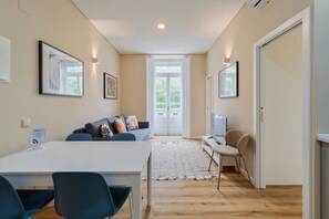 TV - Setúbal Prime V, Apartment (Setúbal)