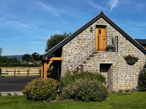 Studio-King Bed-Wye Valley Views
