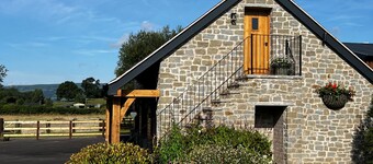 Studio-King Bed-Wye Valley Views