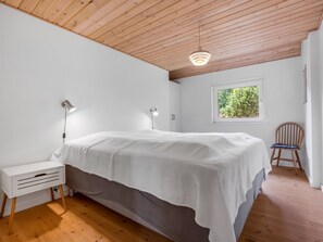 3 bedrooms, WiFi