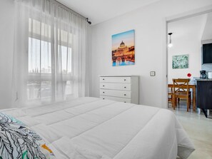 1 bedroom, iron/ironing board, internet, bed sheets - Vistamarina 314A - Terrace, Swimming Pool, Parking (Torremolinos)