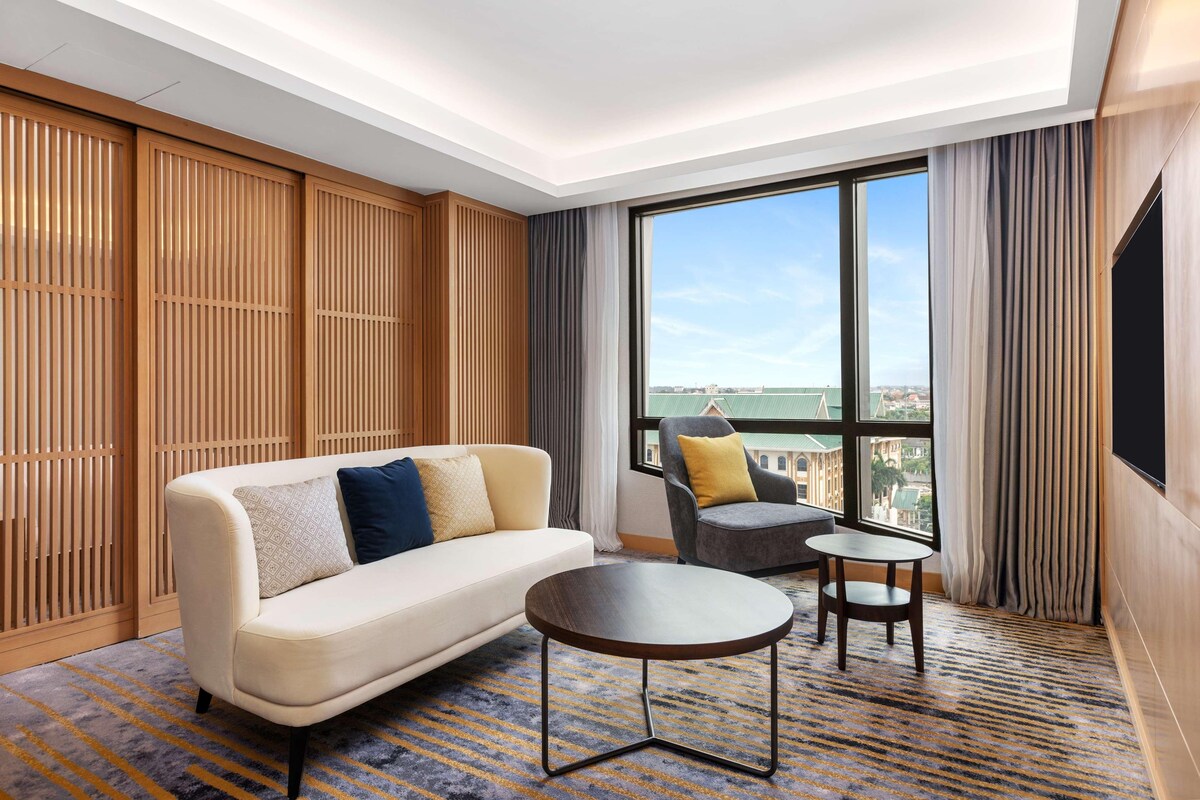 King Executive Deluxe Room