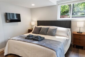 1 bedroom, iron/ironing board, WiFi, bed sheets