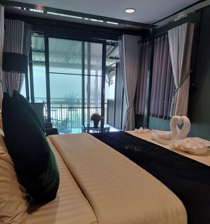 Design Room, Sea View | 6 bedrooms, desk, WiFi (free) - Koidolare resort chumphon (Chumphon)