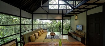 Spice up your stay with Elakadu Vasathi