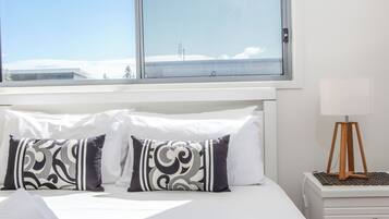 3 bedrooms, individually decorated, individually furnished